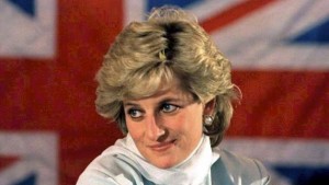 Prinzessin-Diana-kam-vor-15-Jahren-bei-einem-Autounfall-in-Paris-ums-Leben